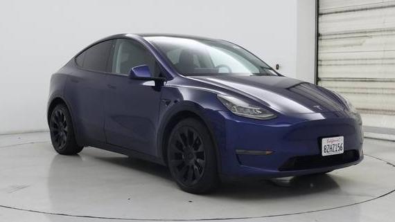 TESLA MODEL Y 2021 5YJYGDEE2MF061576 image